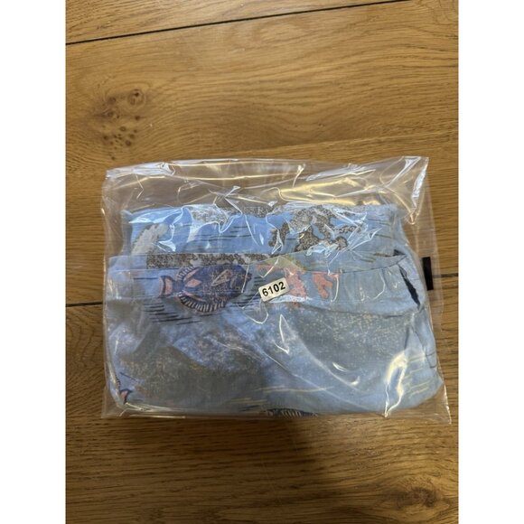 Kahala Hawaiian Shirt Boys Sz Large 10/12 Button Down Short Sleeve Fish - Picture 8 of 8